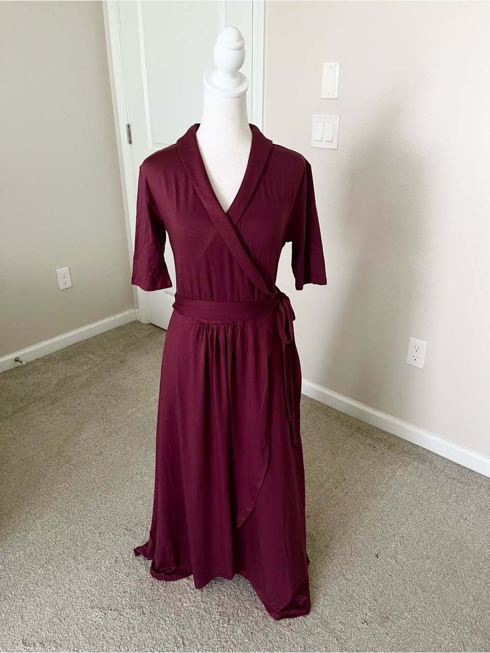 NWT Quince Burgundy Tencel Jersey Wrap Midi Dress Size Medium